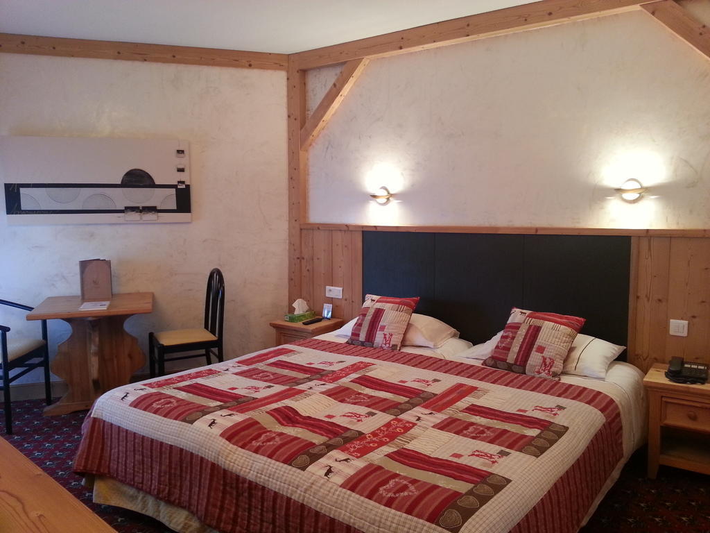 Hotel Le Littoral Évian-les-Bains Habitación foto
