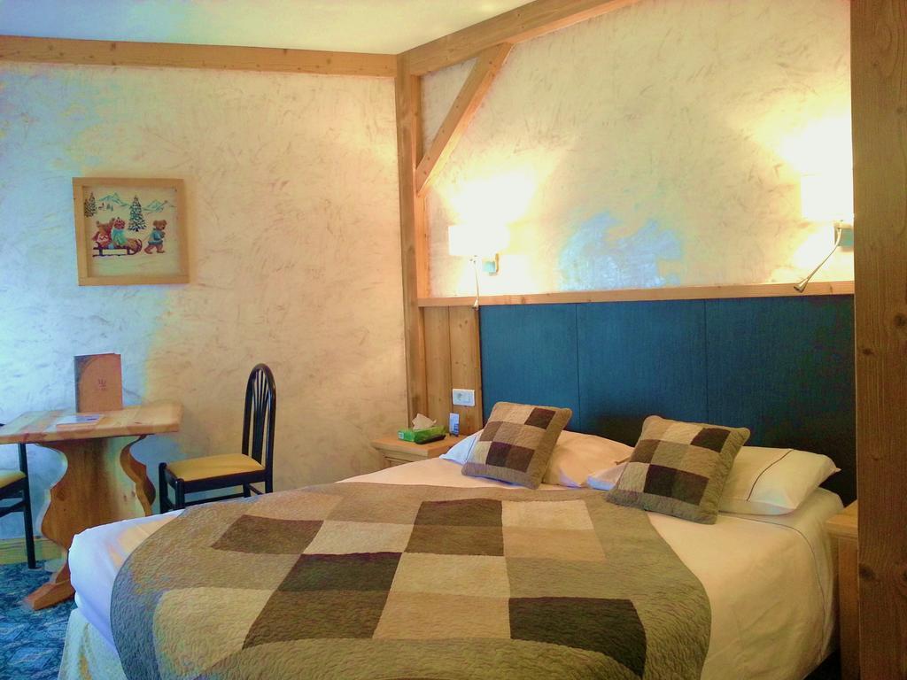 Hotel Le Littoral Évian-les-Bains Habitación foto